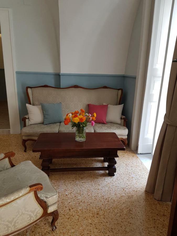 Aragonese Luxury Rooms Naples Extérieur photo
