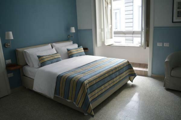 Aragonese Luxury Rooms Naples Extérieur photo