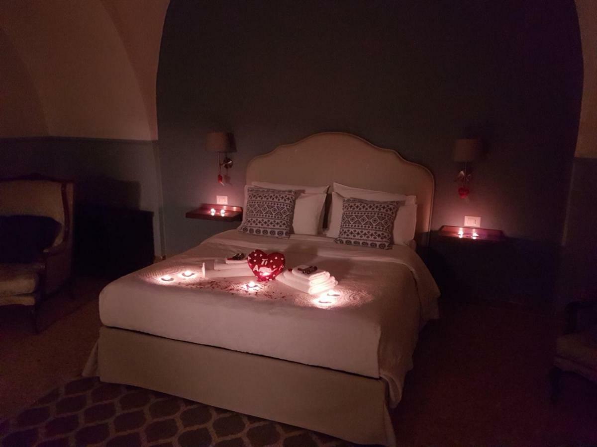Aragonese Luxury Rooms Naples Extérieur photo