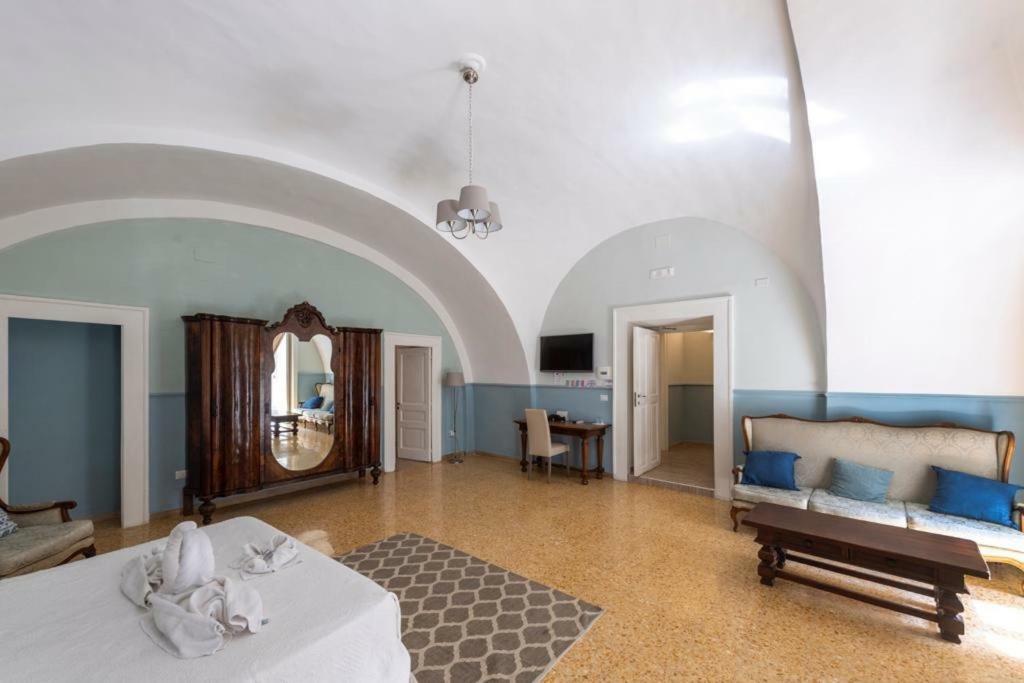 Aragonese Luxury Rooms Naples Extérieur photo