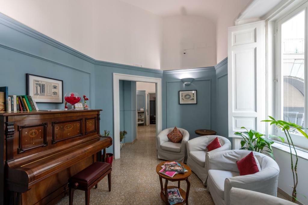 Aragonese Luxury Rooms Naples Extérieur photo