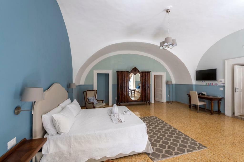 Aragonese Luxury Rooms Naples Extérieur photo