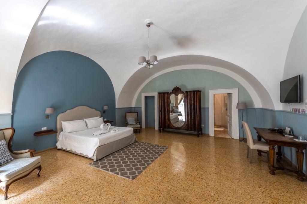 Aragonese Luxury Rooms Naples Extérieur photo